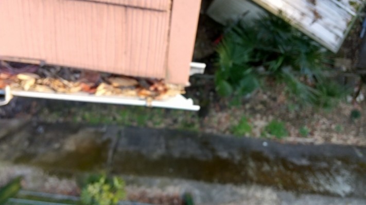 雨樋、軒樋、破損