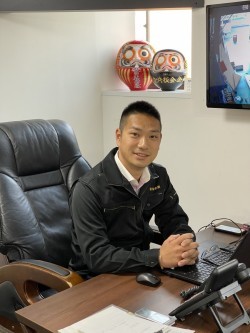 街の屋根やさん埼玉川口店佐久間喝気