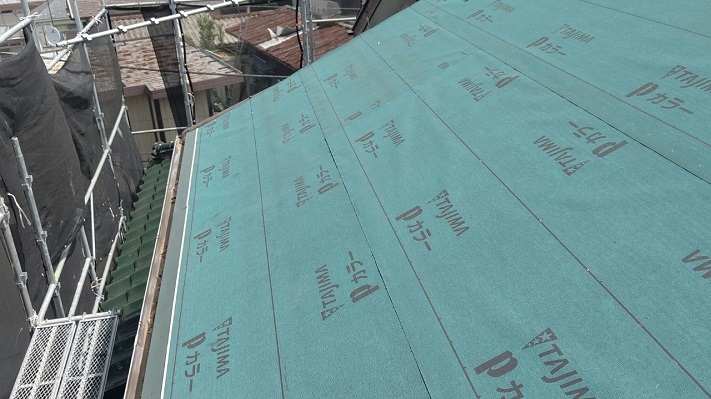 川口市で屋根工事防水シート新設