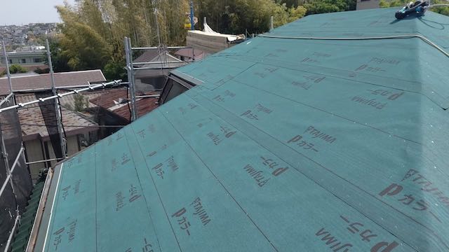 ルーフィングを敷いた屋根