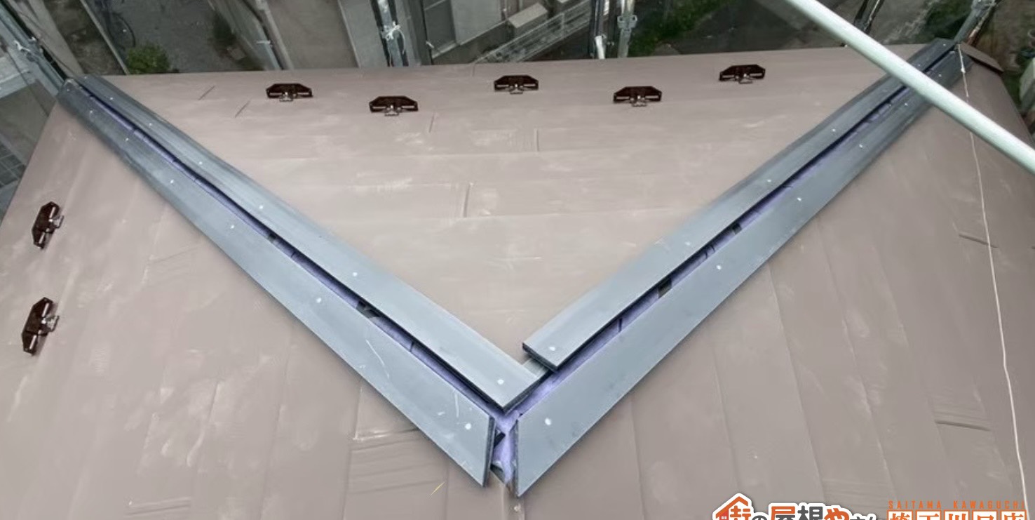 樹脂製貫板　施工中