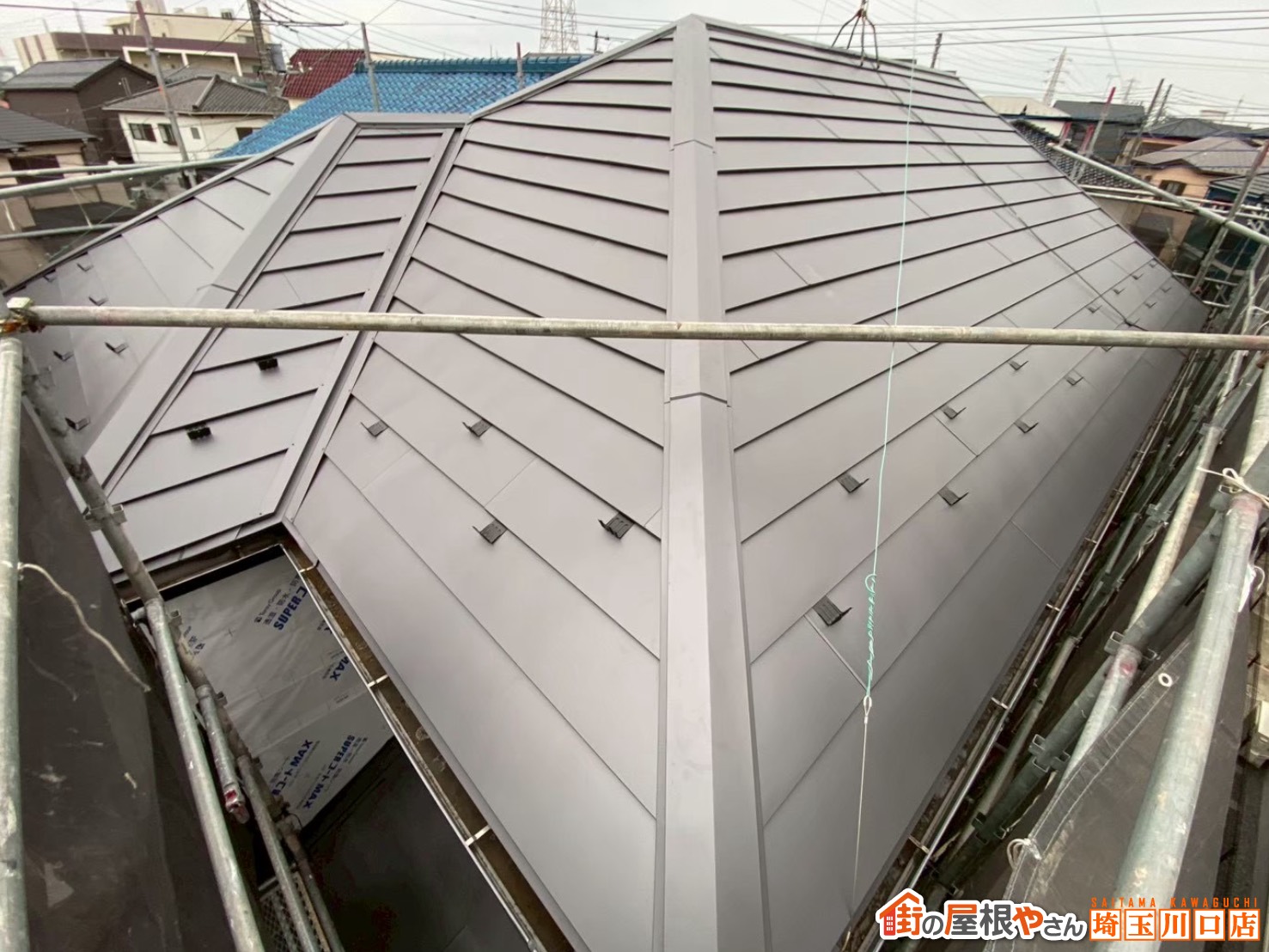 屋根カバー工事　施工後