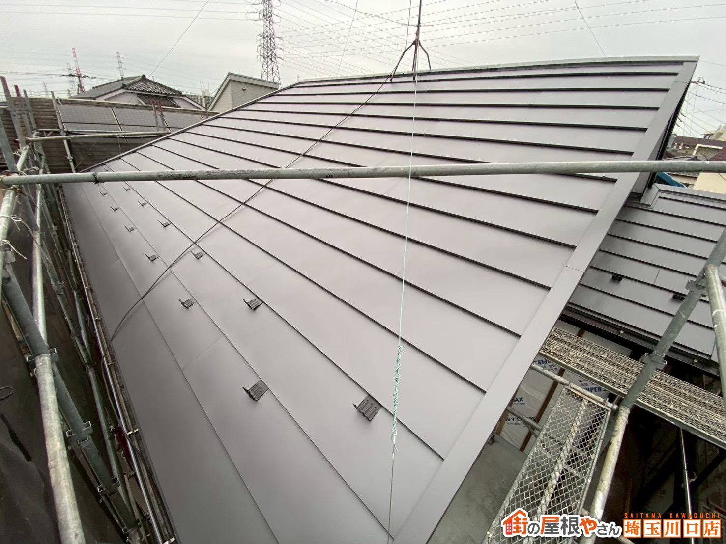 屋根カバー工事　施工後