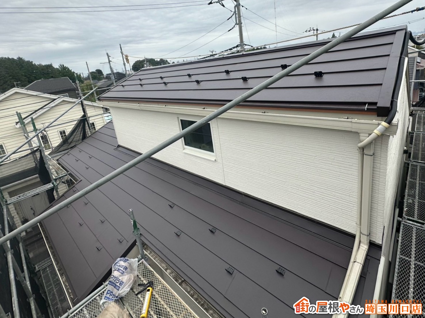 屋根カバー工法　施工後