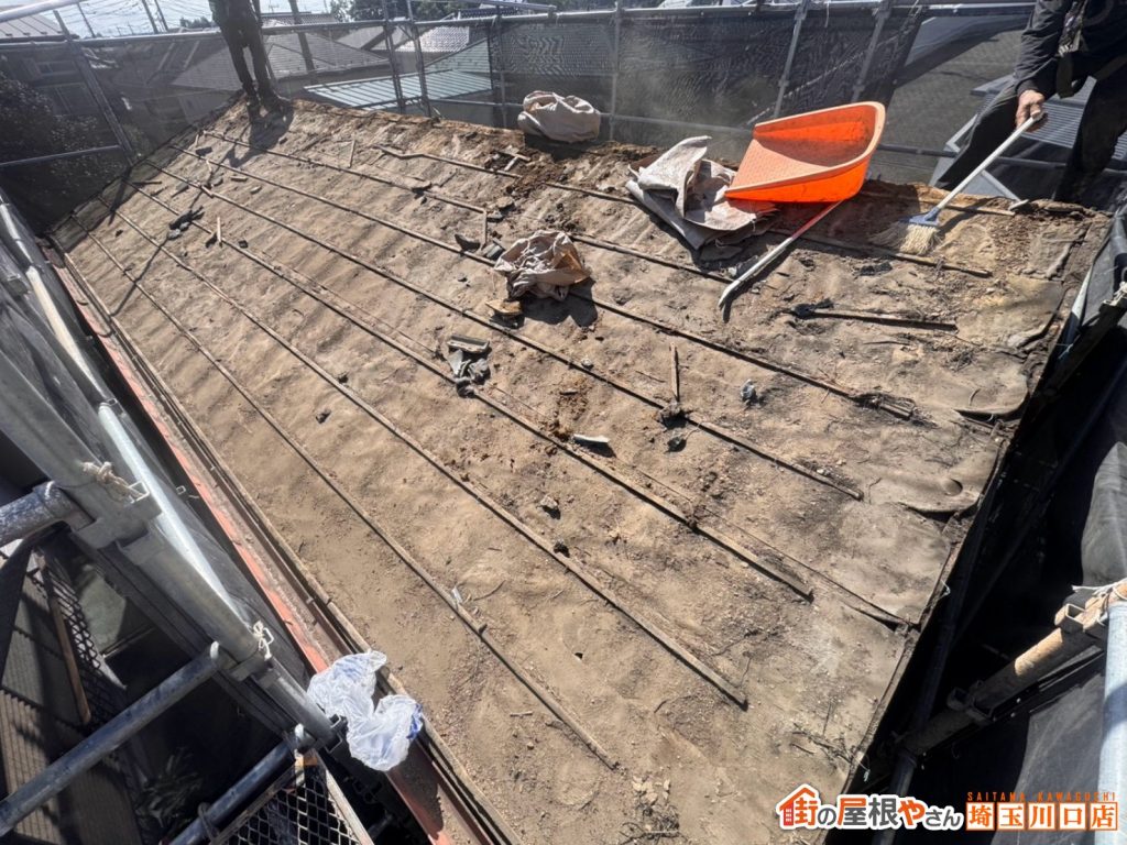 屋根下地の既存状態