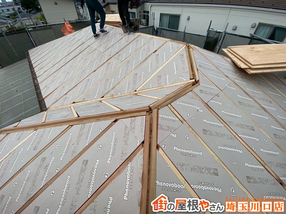 フェノバボード