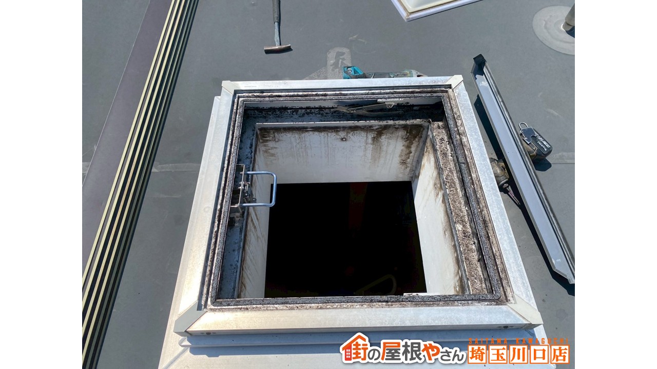 天窓塞ぎ