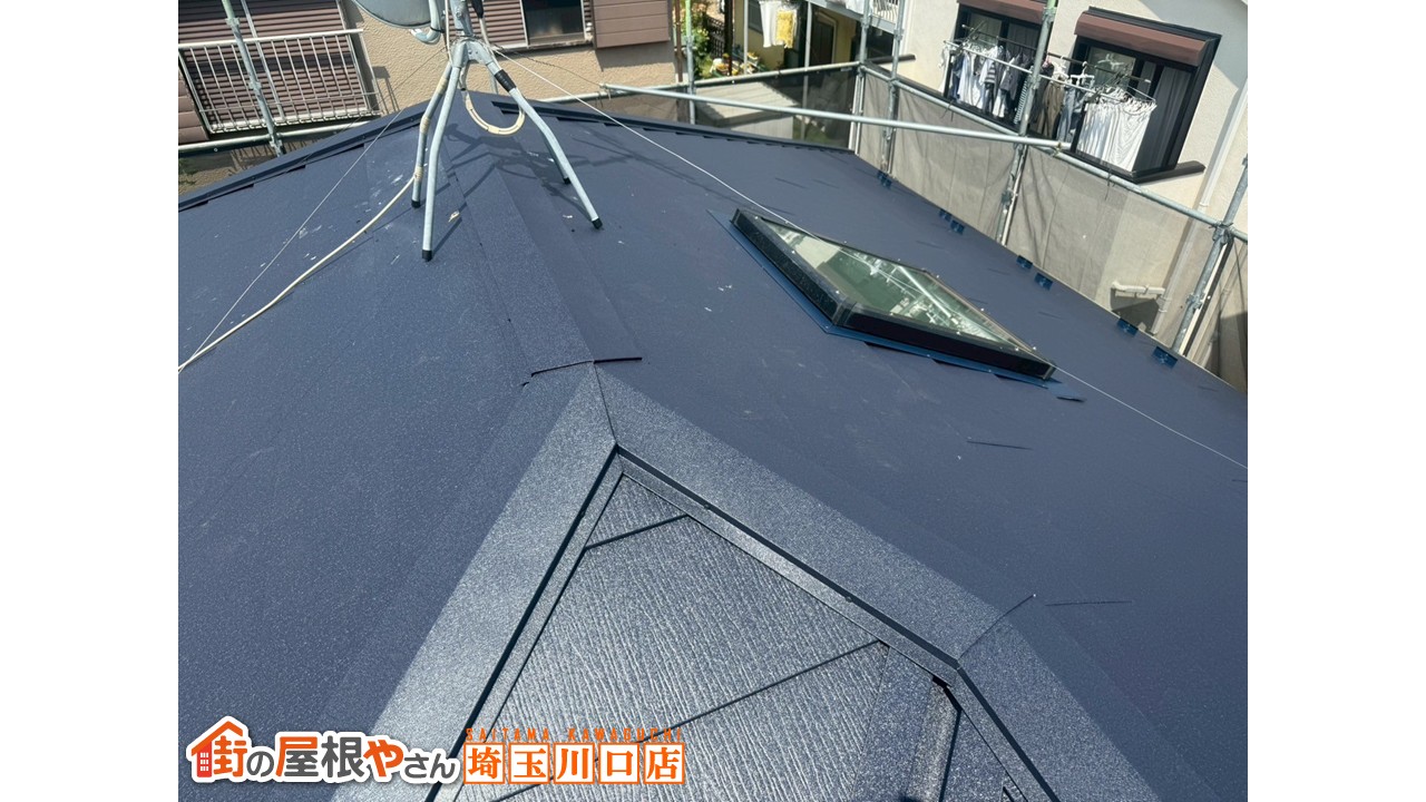 浦和区　スレート屋根